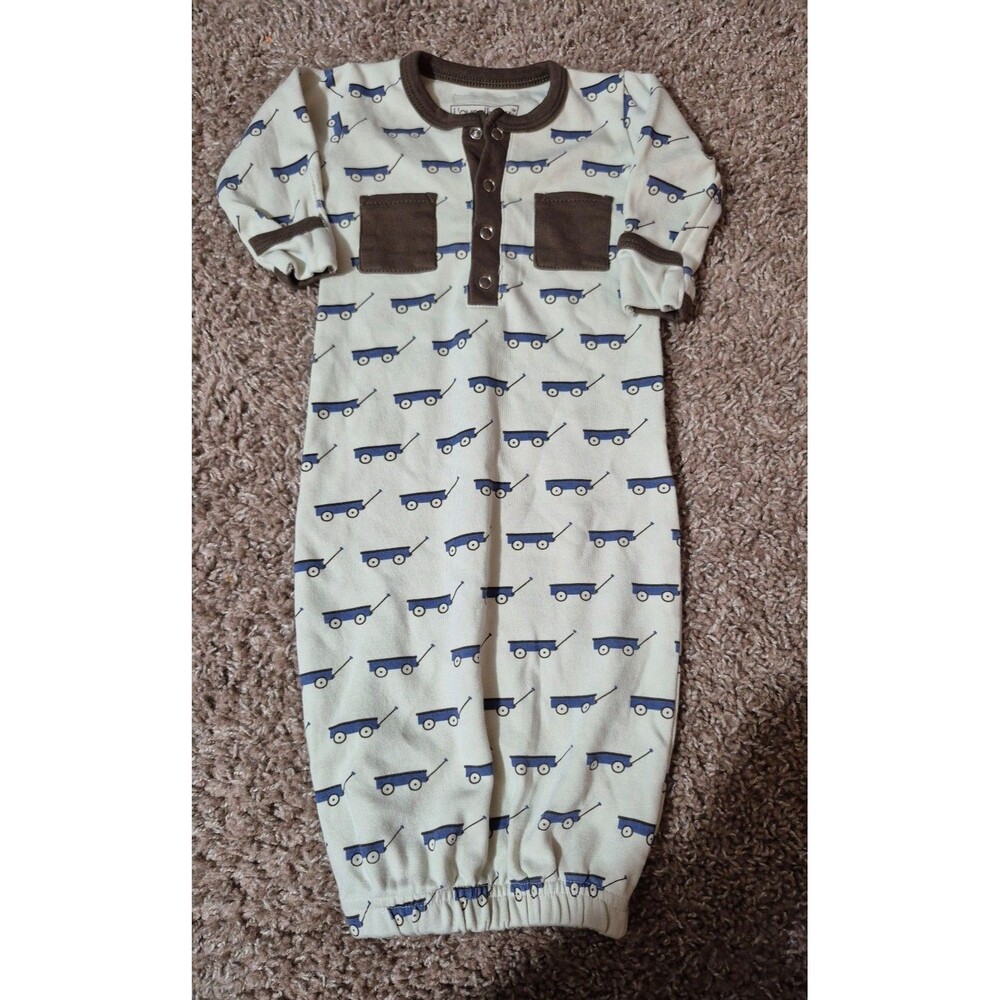 Loved baby gown size 0-3 months